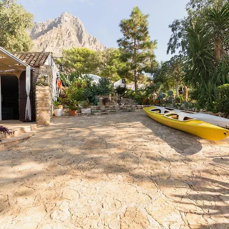 Open Space Sul Mare クストナーチ